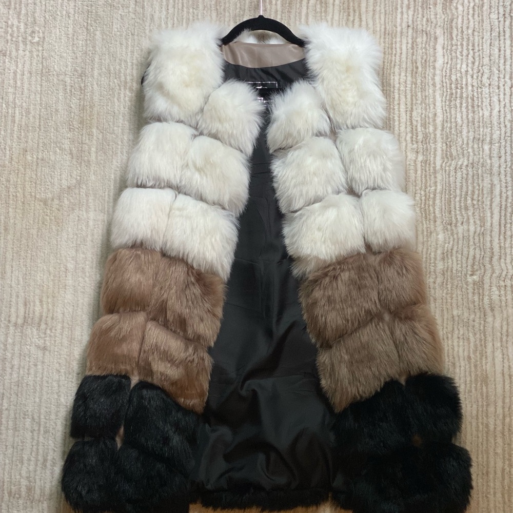 Women's Faux Fur Vest